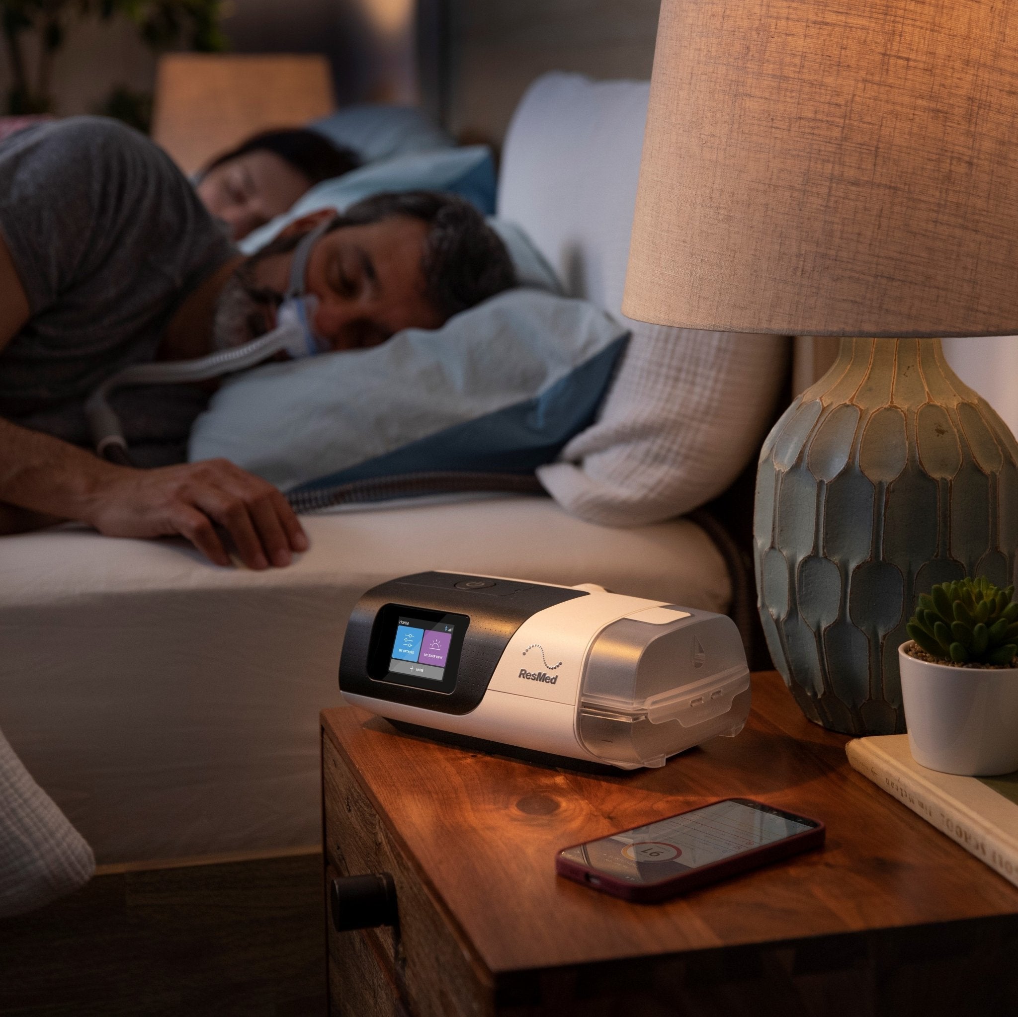 ResMed AirSense 11 AutoSet with humidifier and ClimateLineAir tube